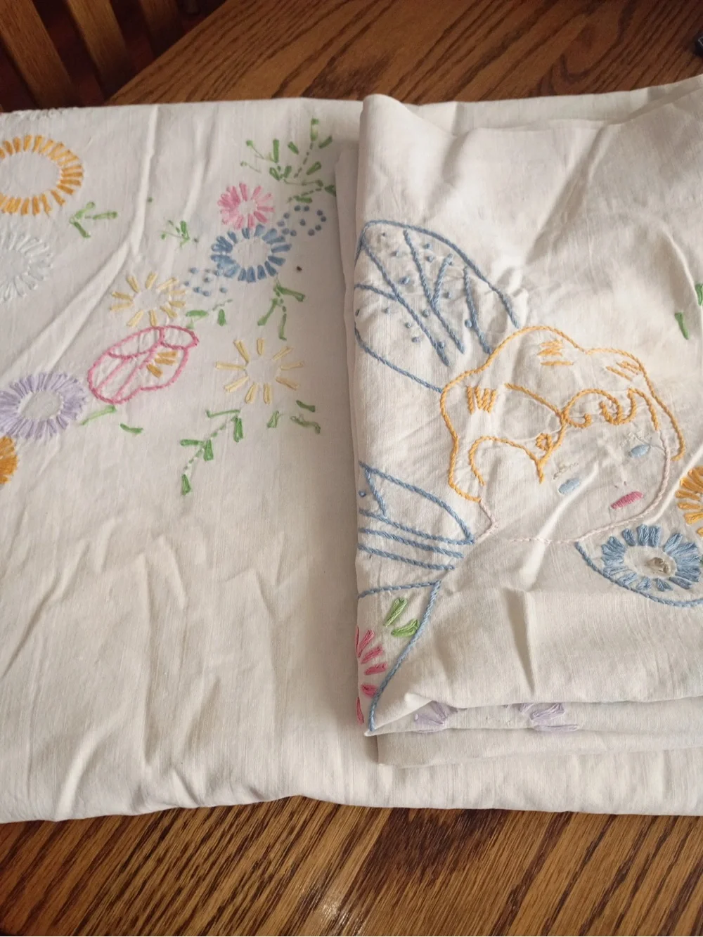 Hand-Embroidered Cherub Floral  full-size bed, cover and pillowcase